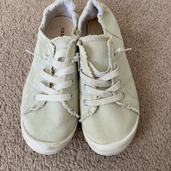 Riley - Denim Frayed Ruched Sneaker (WW - Picture 2 of 6